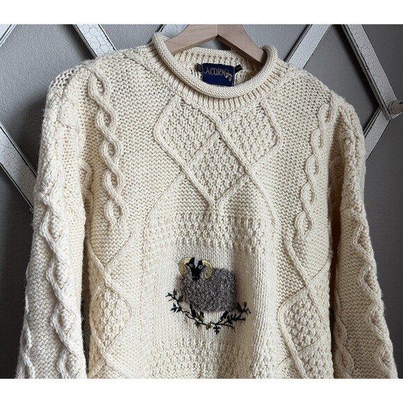 Acorn size M Wool Fisherman Roll Neck Sweater Sheep Ram Embroidered - Picture 2 of 8